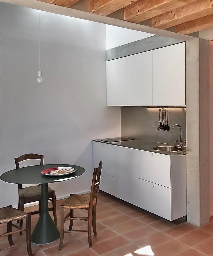 Maison 2 Personnes Chateaubriand Hyères 0*,