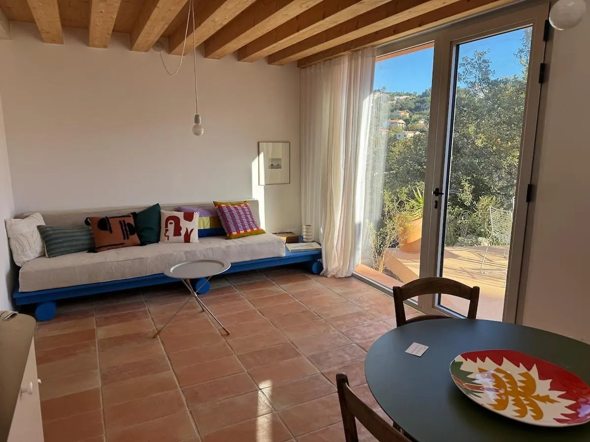Maison 2 Personnes Chateaubriand Hyères Frankrijk